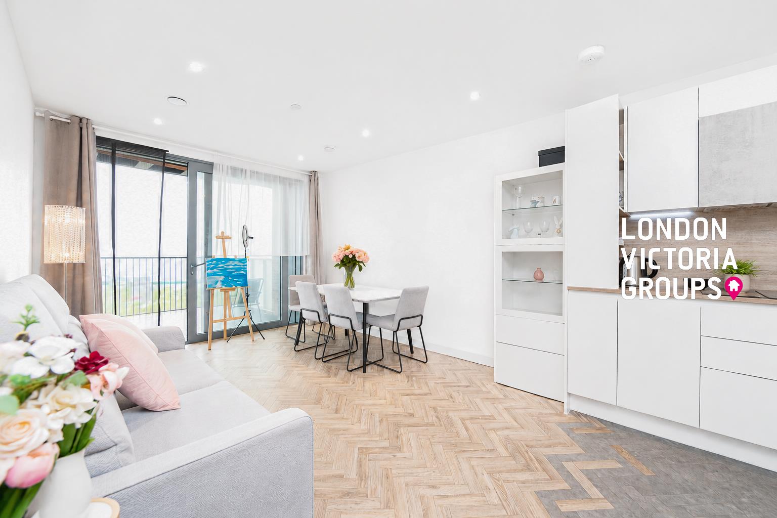 2 bed property in Skyline Apartments, 11 Makers Yard, London
